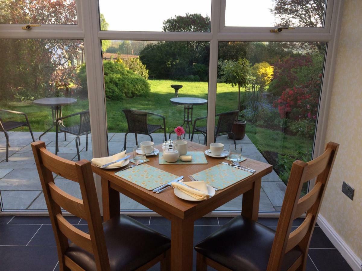 Porthkerry House Bed And Breakfast Little Budworth Экстерьер фото