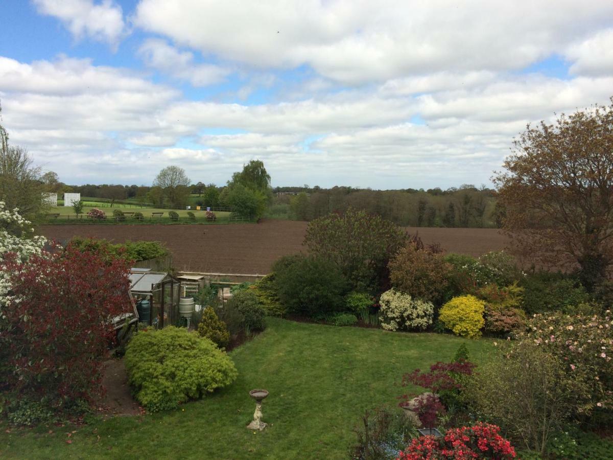 Porthkerry House Bed And Breakfast Little Budworth Экстерьер фото